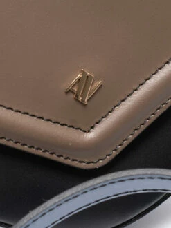 ANNA VIRGILI KATTY Mini Bag A Tracolla, In Pelle -Guess Vendita anna virgili katty mini bag a tracolla in pelle multi taupe 8052462554050 4