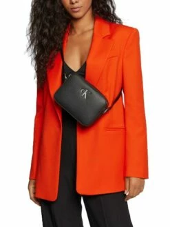 CALVIN KLEIN CK JEANS MINIMAL MONOGRAM Camera Bag A Tracolla -Guess Vendita calvin klein ck jeans minimal monogram camera bag a tracolla black 8719856716516 4