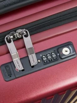 DELSEY SECURITITIME Bagaglio A Mano -Guess Vendita delsey securititime bagaglio a mano rosso 3219110487145 2