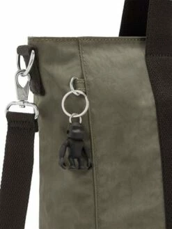 Guess Vendita -Guess Vendita kipling asseni l shopping bag con tracolla green moss 194905085375 1