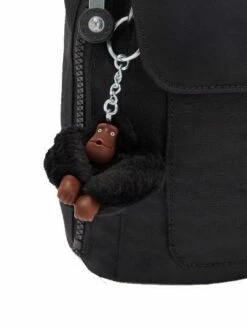 KIPLING KAYLIN Zaino Piccolo Con Patta -Guess Vendita kipling kaylin zaino piccolo con patta true black 195437506567 3