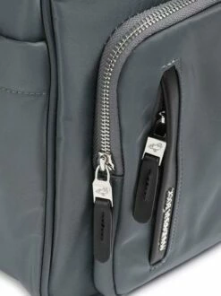 MANDARINA DUCK HUNTER Zaino In Nylon Porta Pc 13" -Guess Vendita mandarina duck hunter zaino in nylon porta pc 13 iron gate 8032803781192 2