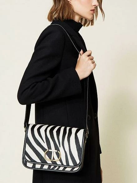 TWINSET Borsa A Tracolla In Pelle Stampa Zebra 3 TWINSET Borsa A Tracolla In Pelle Stampa Zebra - immagine 3