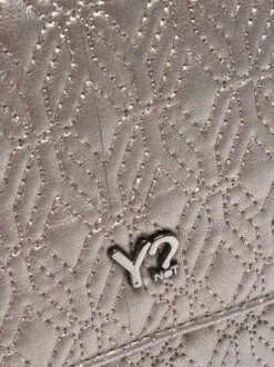 YNOT NEW LINDA Borsa A Tracolla Con Flap -Guess Vendita ynot new linda borsa a tracolla con flap silver 8059392039428 3