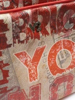 YNOT NEW UNDERGROUND Borsa Camera Case -Guess Vendita ynot new underground borsa camera case rosso 8059392091730 2